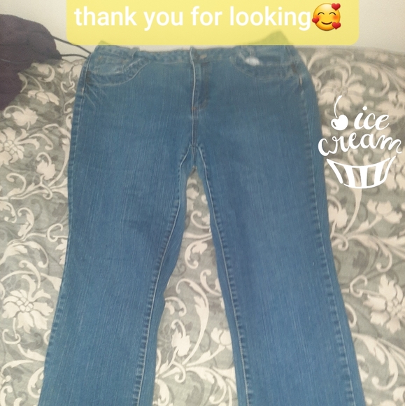 ANA bootcut jeans - Picture 2 of 4